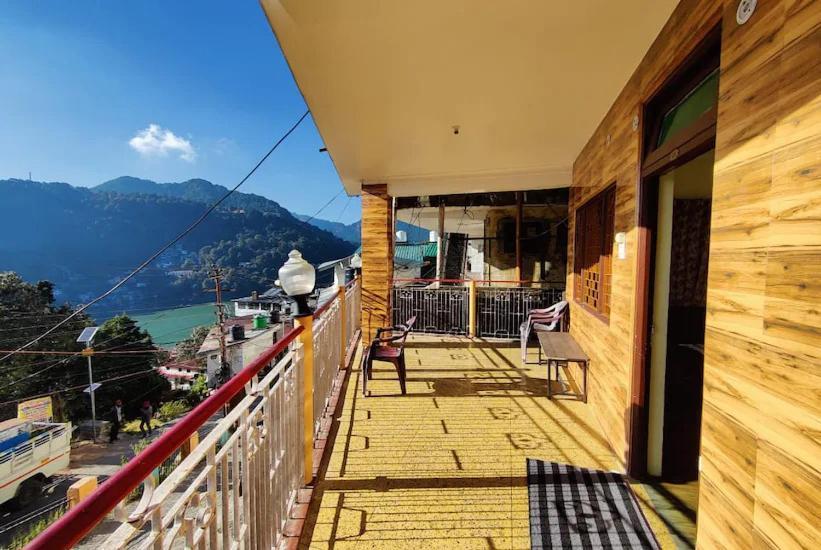 Hotel Surya Lake View Nainital Exteriér fotografie